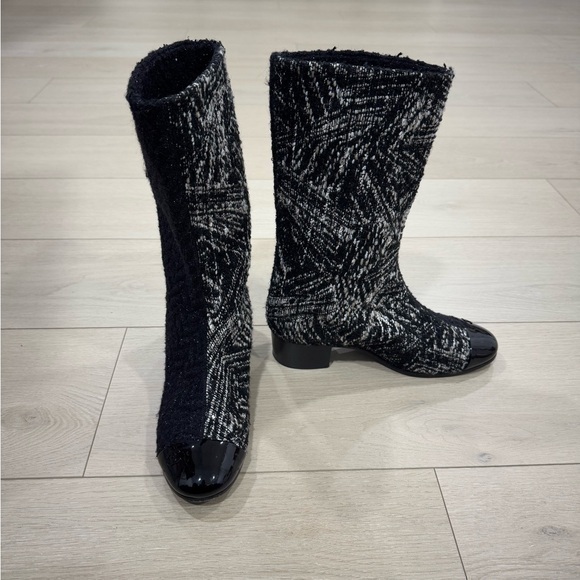 CHANEL Two Tone Tweed Boots 37.5 - Picture 1 of 15